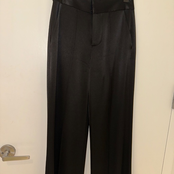 Alice + Olivia Dylan Satin Wide Leg Pant, Black, 0 - Picture 7 of 9